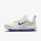 未使用　大人気　NIKE WMNS AIR MAX AP 25cm 未使用 大人気 NIKE WMNS AIR MAX AP 25cm
